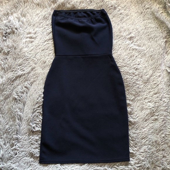 Pretty Little Thing Navy Blue BodyCon Dress, - Picture 2 of 2